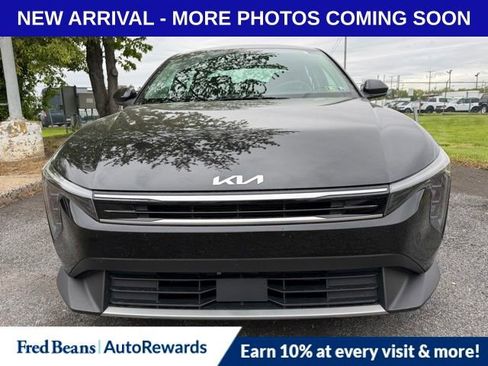 Used 2025 Kia K4 EX FWD image 2
