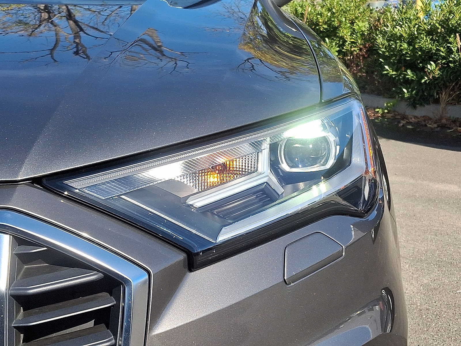 Used 2023 Audi Q7 2.0T Premium w/ Convenience Package AWD/4WD image 34