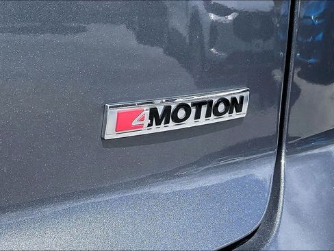 Used 2022 Volkswagen Atlas Cross Sport SE AWD/4WD image 7