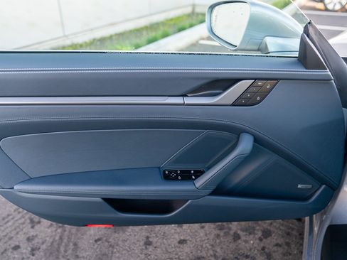 Certified 2024 Porsche 911 Carrera 4S AWD/4WD image 10