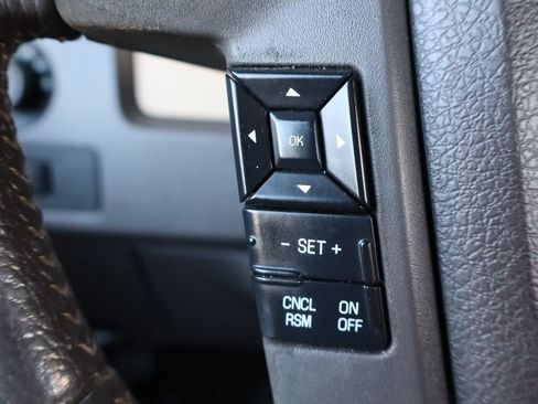 Used 2011 Ford F150 XLT w/ XLT Convenience Pkg image 30