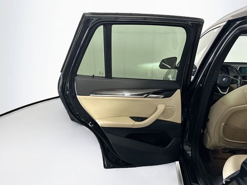 Used 2018 BMW X1 xDrive28i image 27