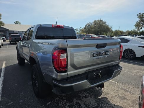 Used 2023 GMC Canyon Elevation w/ Elevation Premium Package image 4