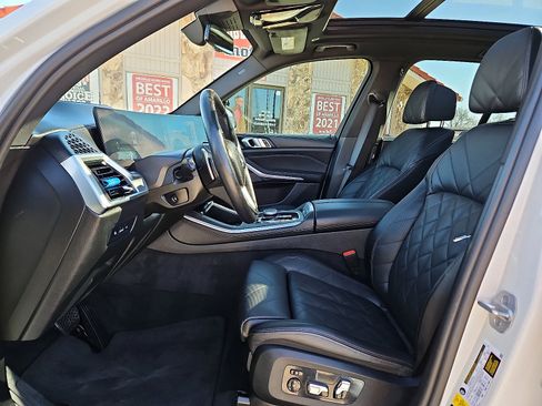 Used 2024 BMW X5 xDrive40i image 10