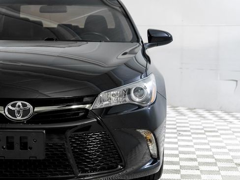 Used 2017 Toyota Camry SE FWD image 46