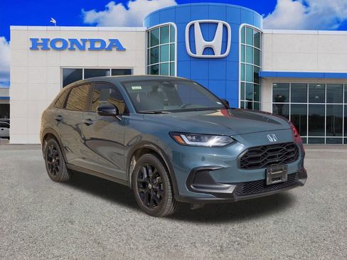 Used 2024 Honda HR-V Sport image 10