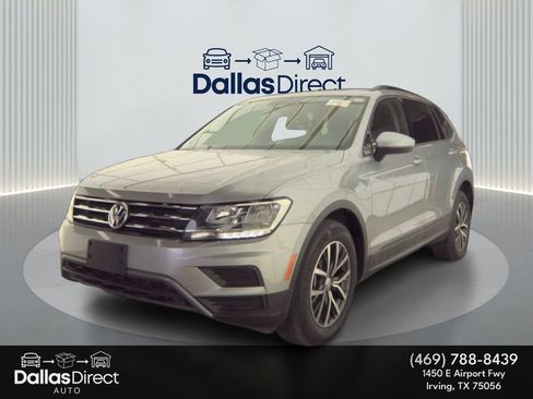 Used 2021 Volkswagen Tiguan S image 2