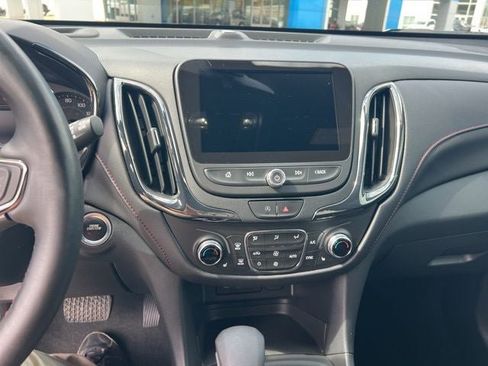 Used 2023 Chevrolet Equinox RS FWD image 14