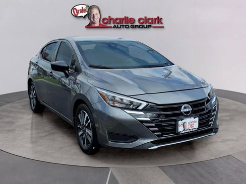 Used 2025 Nissan Versa S w/ S Plus Package FWD image 7