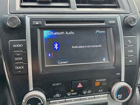 Used 2013 Toyota Camry SE image 9