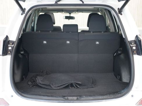 Used 2016 Toyota RAV4 XLE w/ Cargo Management Package FWD image 38