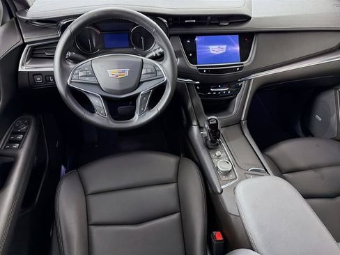 Used 2023 Cadillac XT5 Luxury AWD/4WD image 29