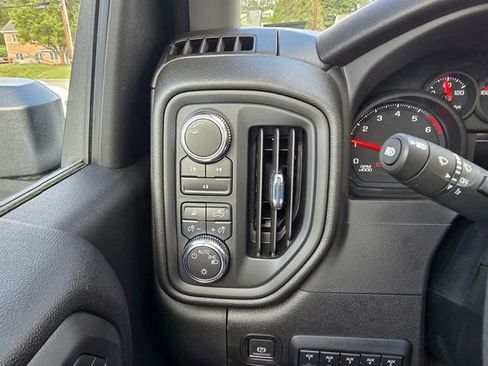 New 2025 GMC Sierra 3500 Pro w/ Convenience Package image 15