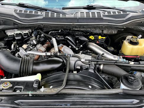 Used 2019 Ford F250 XL w/ STX Appearance Package image 37