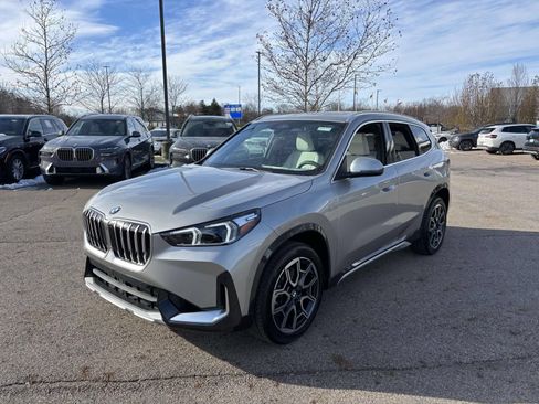 Used 2026 BMW X1 xDrive28i w/ Convenience Package AWD/4WD image 3