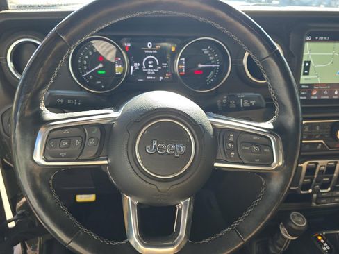 Used 2023 Jeep Wrangler Unlimited Sahara w/ Cold Weather Group image 8