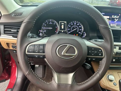 Used 2018 Lexus ES 350 image 21
