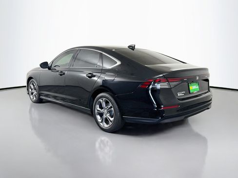 Used 2023 Honda Accord EX image 7
