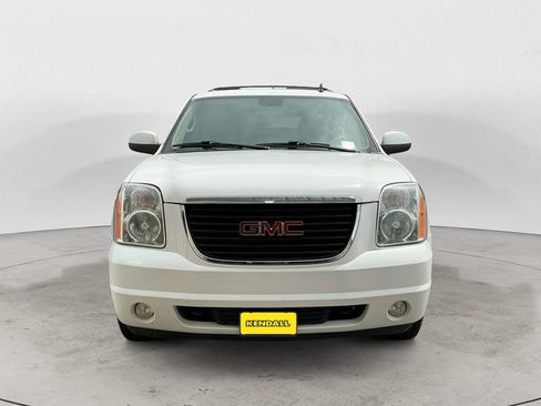 Used 2014 GMC Yukon SLT AWD/4WD image 2