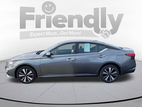 Used 2022 Nissan Altima 2.5 SV AWD/4WD image 8