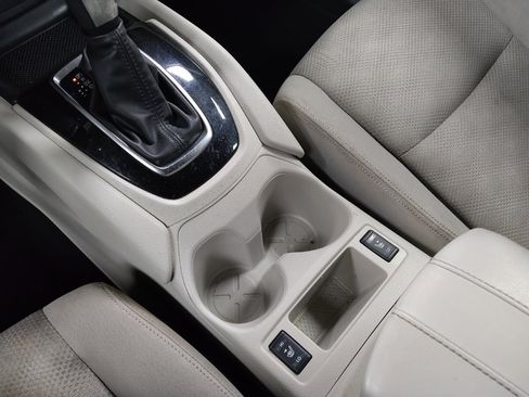 Used 2020 Nissan Rogue Sport SV w/ All-Weather Package FWD image 26