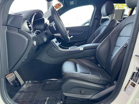 Certified 2022 Mercedes-Benz GLC 300 4MATIC w/ AMG Line image 13