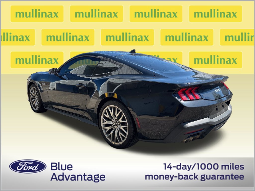 Used 2026 Ford Mustang GT Premium RWD image 3