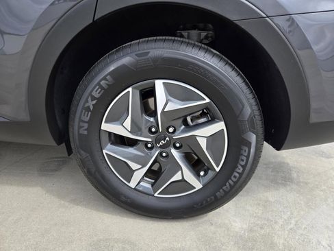 Used 2023 Kia Sorento EX FWD image 34