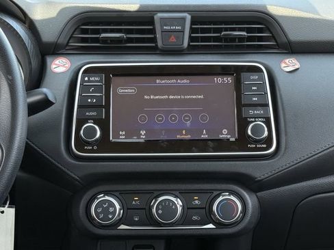 Used 2025 Nissan Versa S FWD image 16