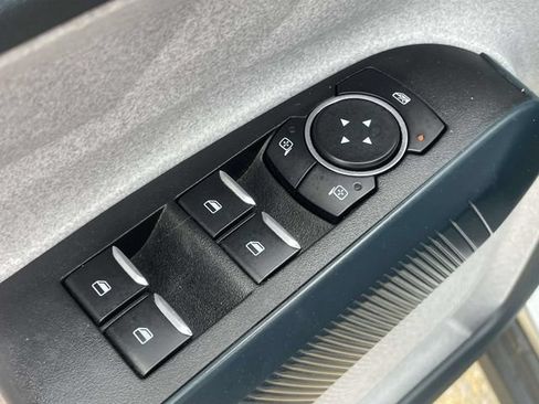 Used 2024 Ford Maverick XLT FWD image 13