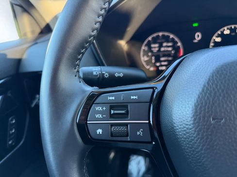 Used 2024 Honda CR-V EX-L image 15