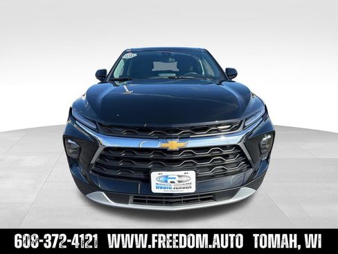 Used 2025 Chevrolet Blazer LT AWD/4WD image 8