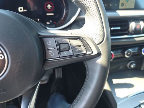 Used 2024 Alfa Romeo Stelvio Ti AWD/4WD image 22