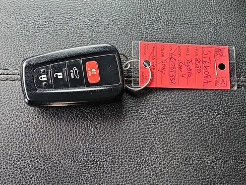 Used 2020 Toyota RAV4 TRD Off-Road w/ TRD Off-Road Weather Package AWD/4WD image 41