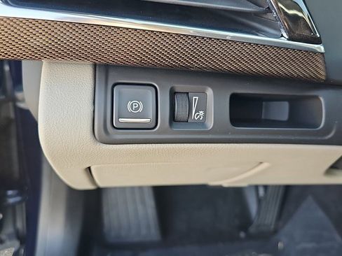 Used 2018 Cadillac CT6 Luxury image 25