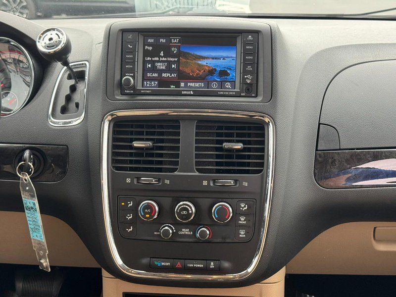 Used 2015 Dodge Grand Caravan SE w/ Quick Order Package 29E SE FWD image 15