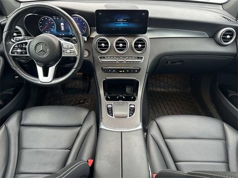 Used 2022 Mercedes-Benz GLC 300 4MATIC image 13