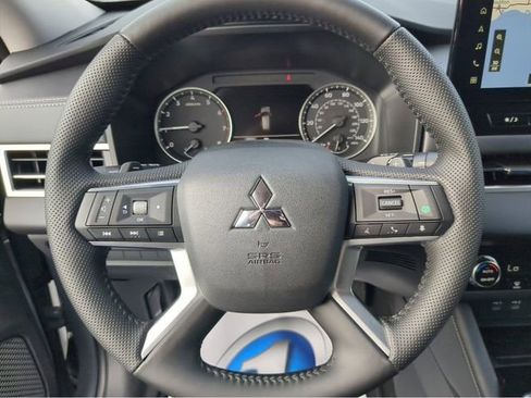 New 2026 Mitsubishi Outlander Trail Edition image 35