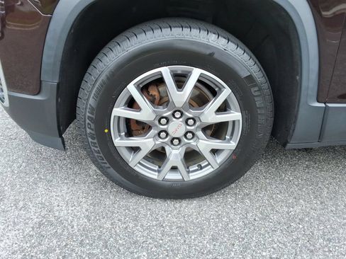 Certified 2020 GMC Acadia SLT FWD image 10
