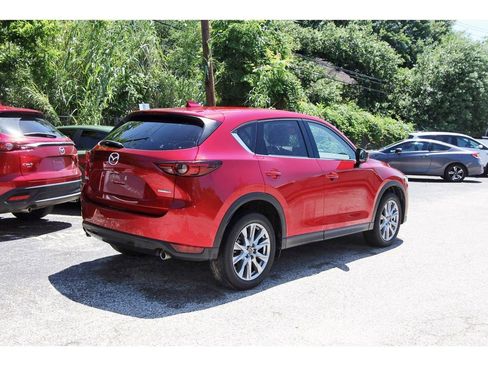 Used 2021 MAZDA CX-5 Grand Touring FWD image 4