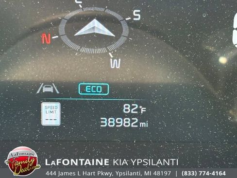 Used 2023 Kia Sportage EX AWD/4WD image 14