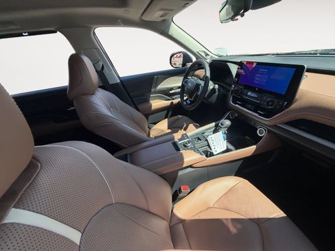 New 2026 Toyota Grand Highlander AWD image 15