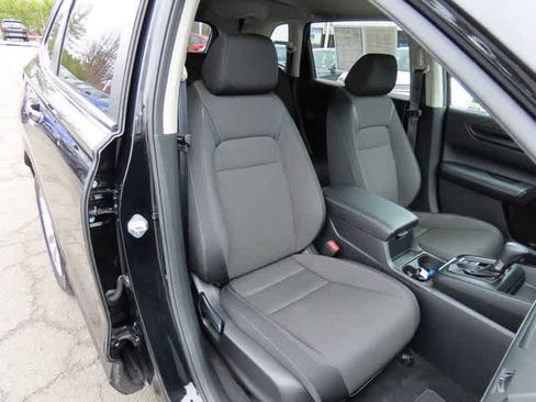 Certified 2023 Honda CR-V EX image 16