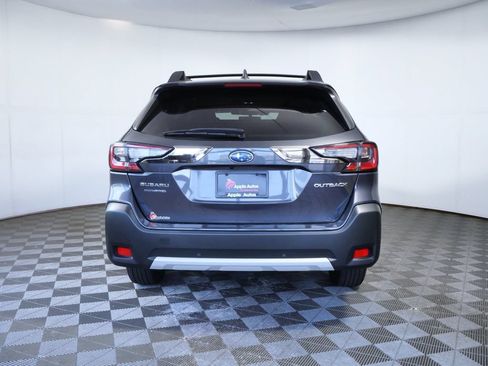 Used 2023 Subaru Outback Limited AWD/4WD image 5