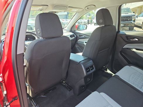 Used 2024 Chevrolet Equinox LT FWD image 20