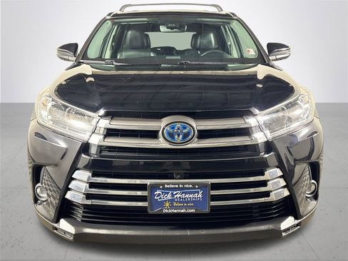 Used 2019 Toyota Highlander Limited image 3