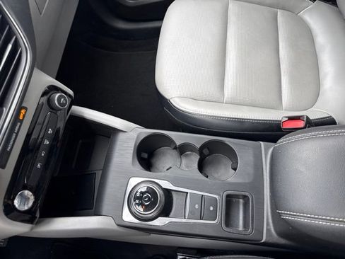 Certified 2023 Ford Escape Platinum AWD/4WD image 26