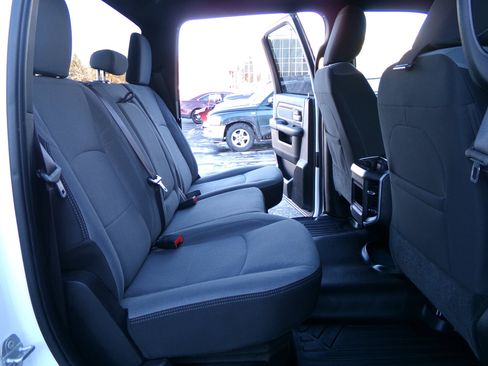 Used 2022 RAM 2500 Big Horn w/ Level A Equipment Group image 29