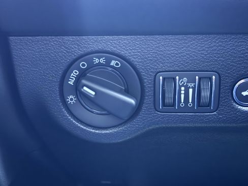 Used 2020 Dodge Challenger R/T Scat Pack image 15