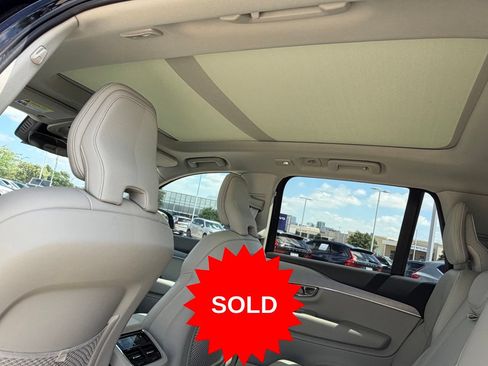 Certified 2025 Volvo XC90 B5 Core w/ Protection Package Premier AWD/4WD image 33